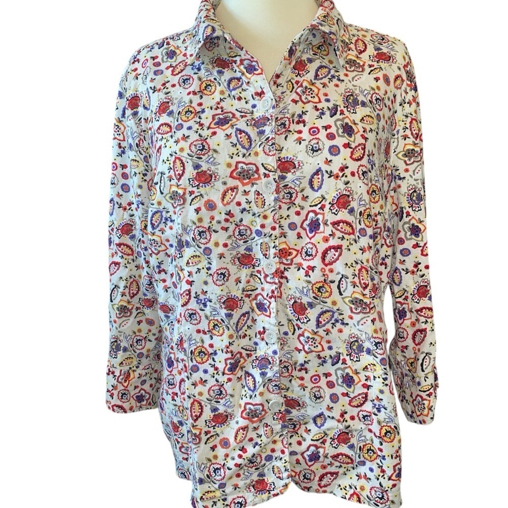 Christopher & Banks button down shirt 3/4 sleeves paisley/floral collar Sz Large